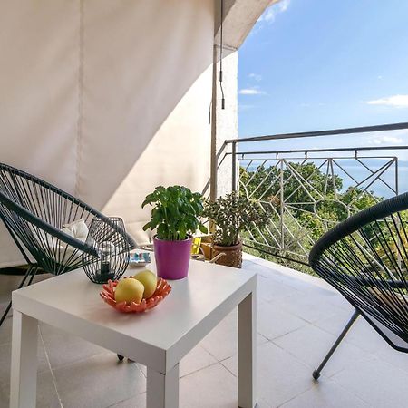 Nice Apartment In Rijeka With House Sea View Eksteriør bilde