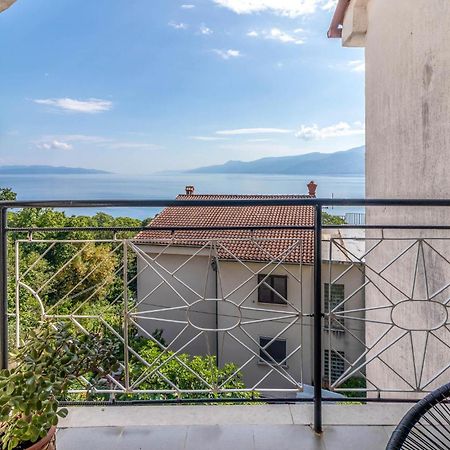Nice Apartment In Rijeka With House Sea View Eksteriør bilde