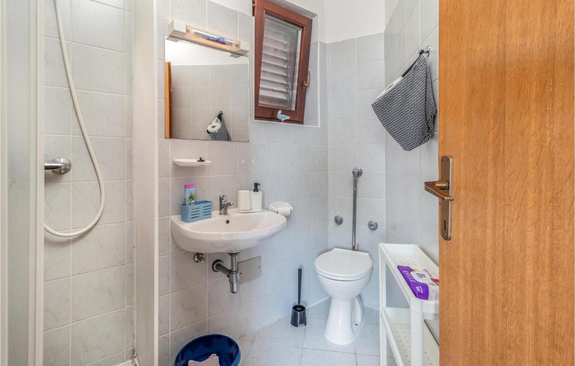 Nice Apartment In Rijeka With House Sea View Eksteriør bilde