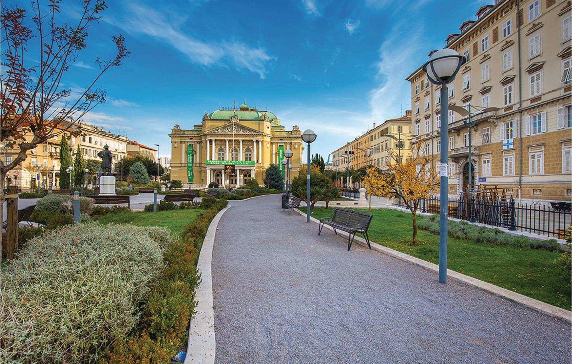 Nice Apartment In Rijeka With House Sea View Eksteriør bilde