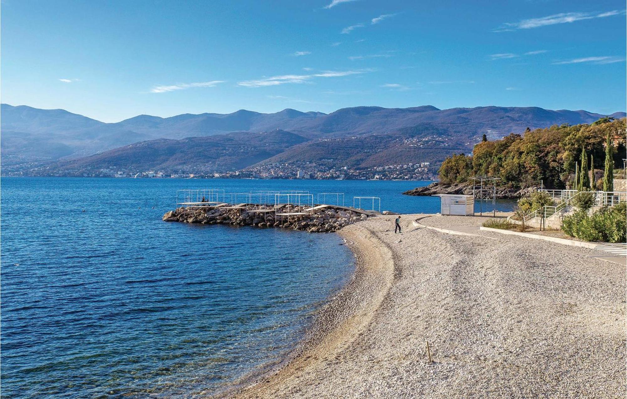 Nice Apartment In Rijeka With House Sea View Eksteriør bilde